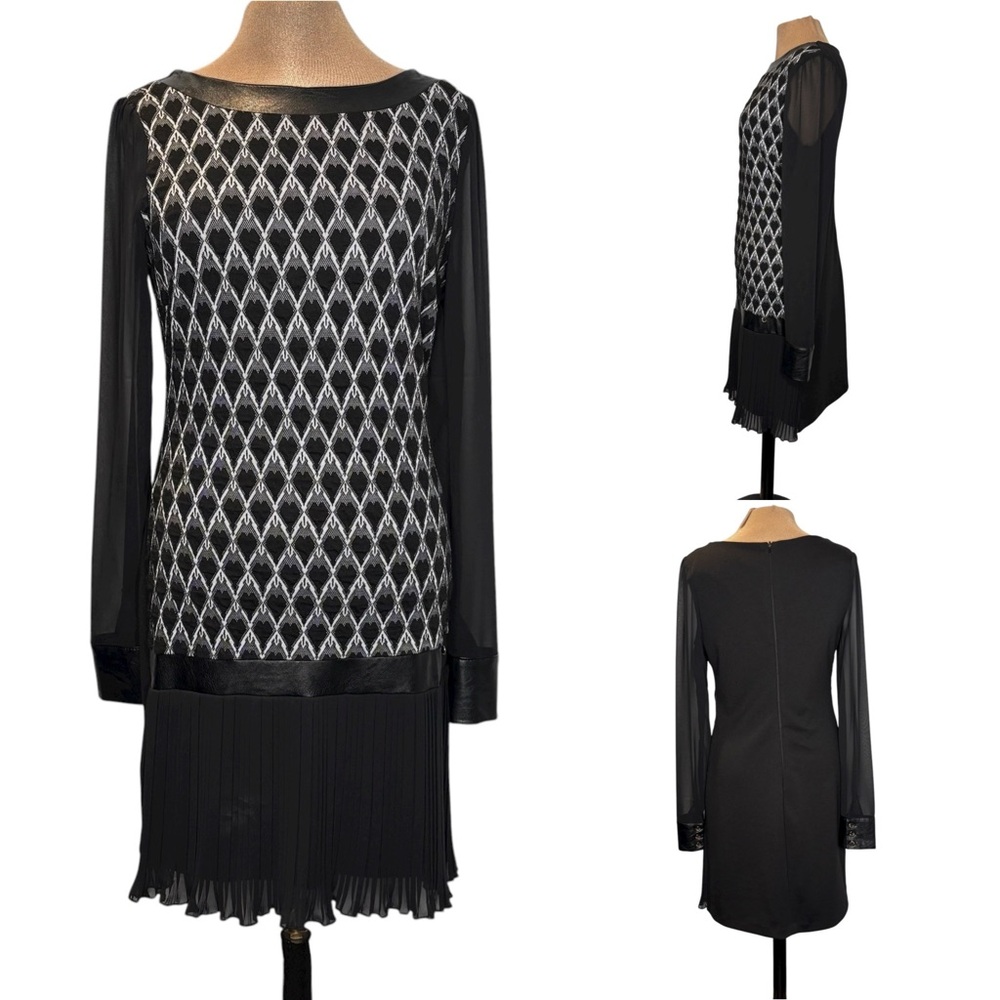 Made in Italy Rinascimento Black/White knit Geometric design mini-dress Medium